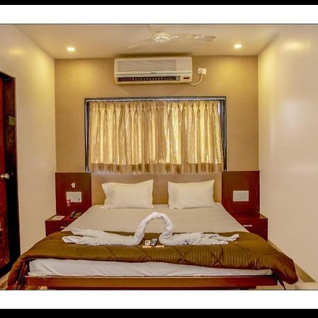 Hotel Sangram Palace Shirur Εξωτερικό φωτογραφία
