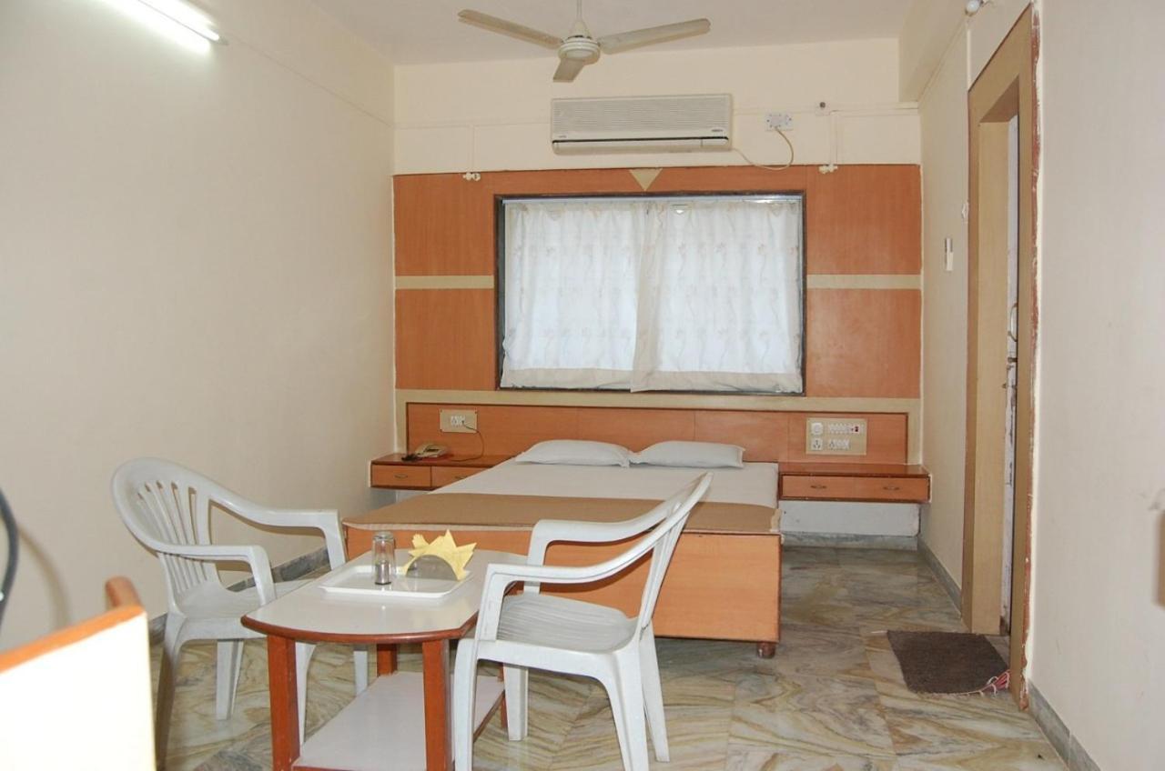 Hotel Sangram Palace Shirur Εξωτερικό φωτογραφία